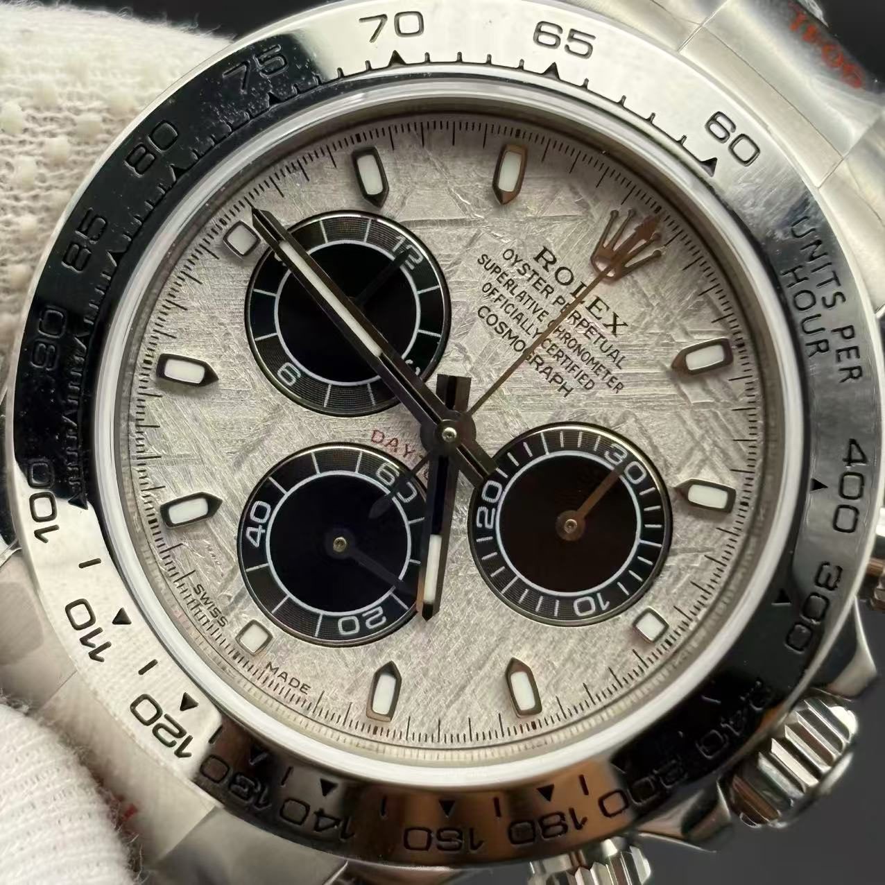 079d6c411884e557692448fb52e8a5d6 Rolex Daytona 116519 Meteorite Watch - Image 12