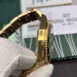 Replica Rolex Submariner Gold/Black - Image 7