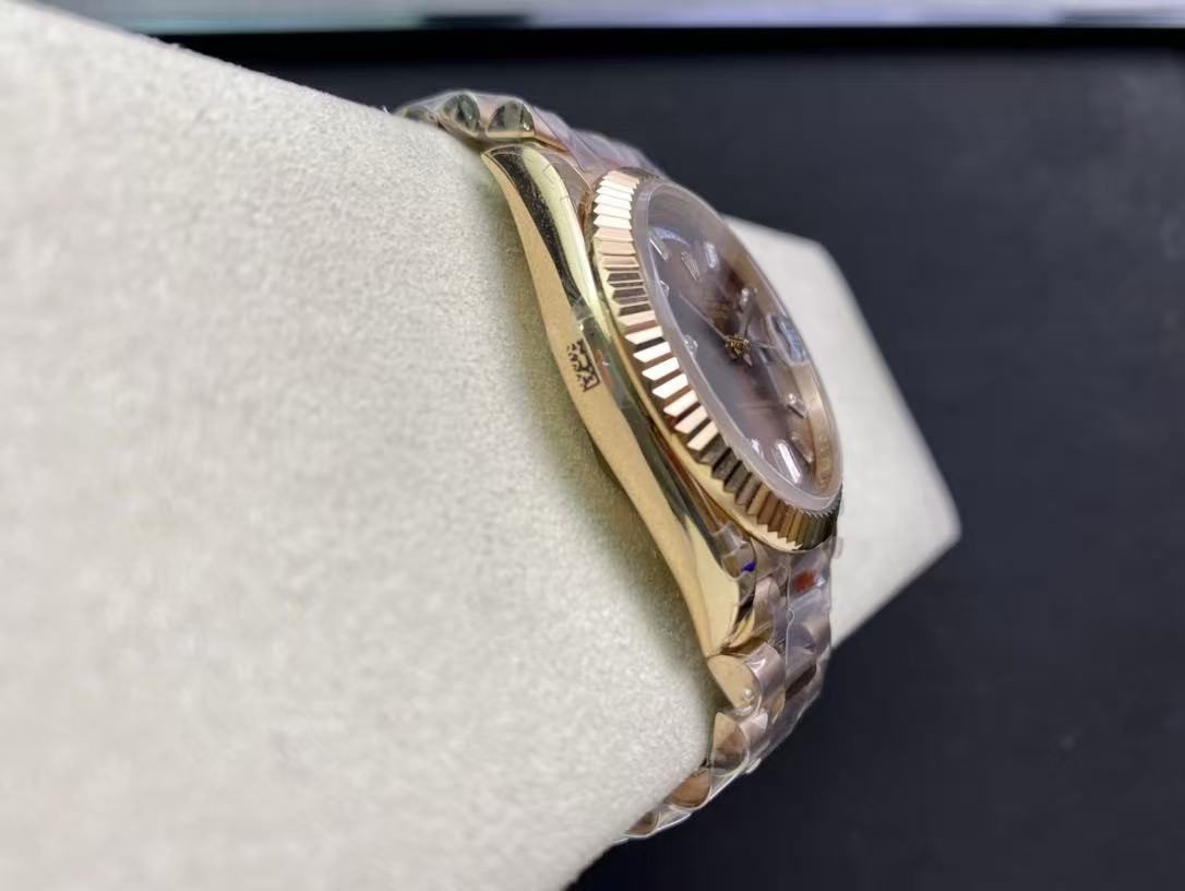 2bf0ce861f45670e34132799f80a2dd5 Rolex Super Clone Day-Date Rose Gold President Strap 40mm - Image 7