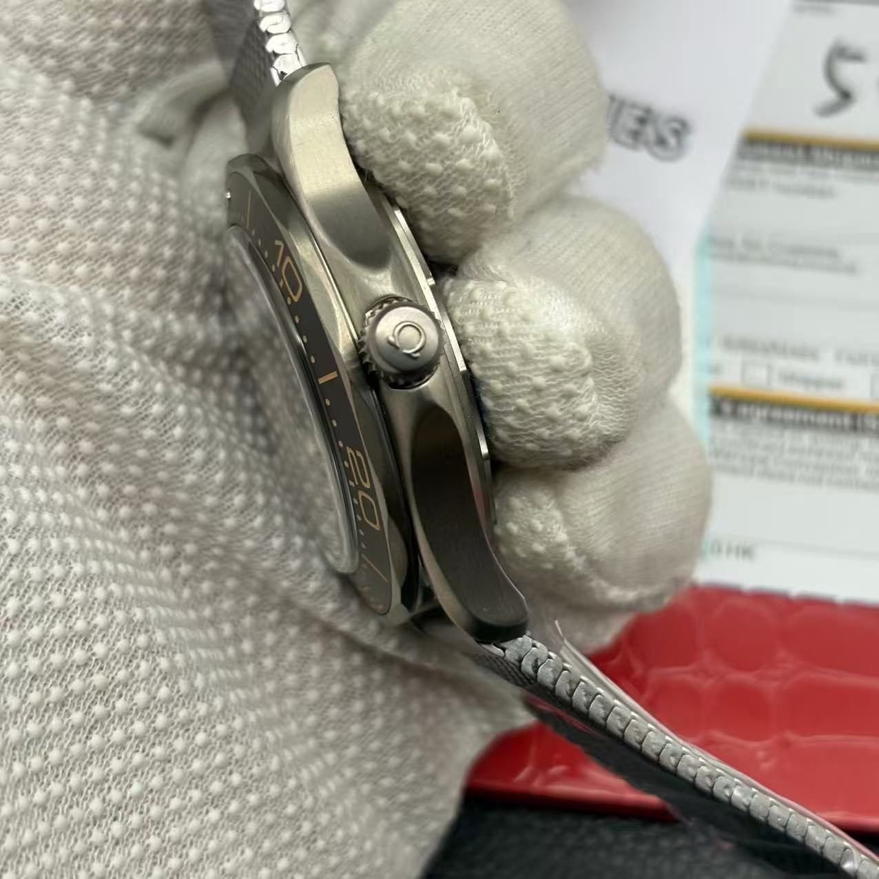 2d5303b19ad91146531960cbb8a64c13 Omega Seamaster NO TIME TO DIE James Bond Replica - El mejor reloj clon suizo - Image 15