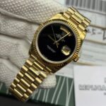 Rolex Day Date President Gold Replica - Black Dial - Image 2