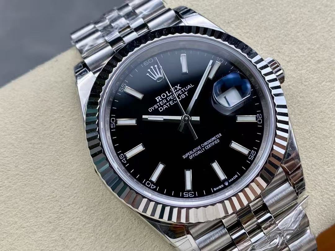 3e81f2106db378990d6fbd28ffde295c Rolex Datejust 126234 Black Dial Replica clone - Image 4