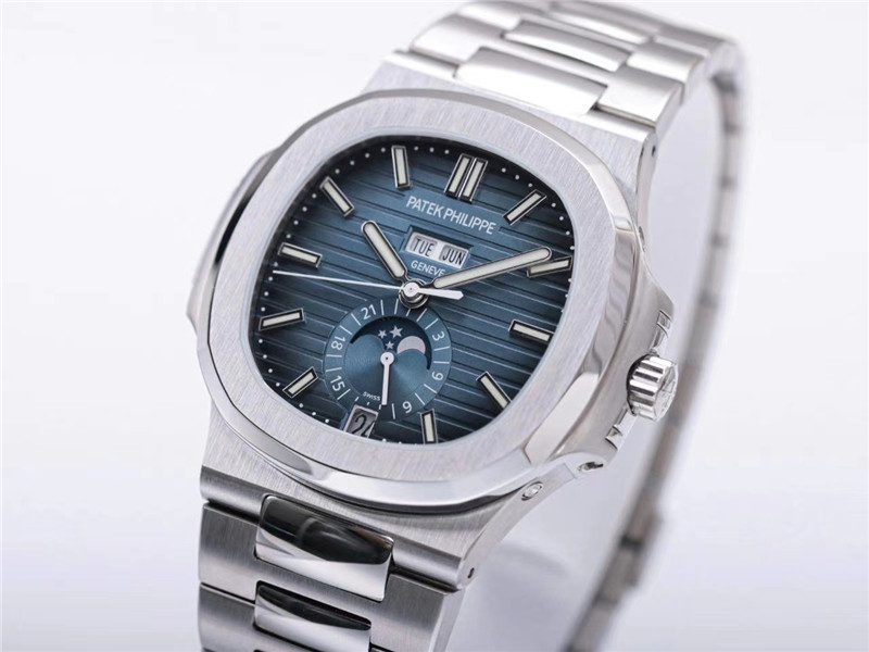 5f09e795e7aa4 Replica Patek Philippe 5726 Blue Calendar Watch