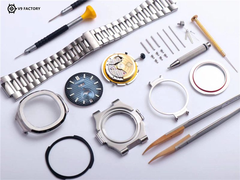 5f09e7d1c98ba Replica Patek Philippe 5726 Blue Calendar Watch complete