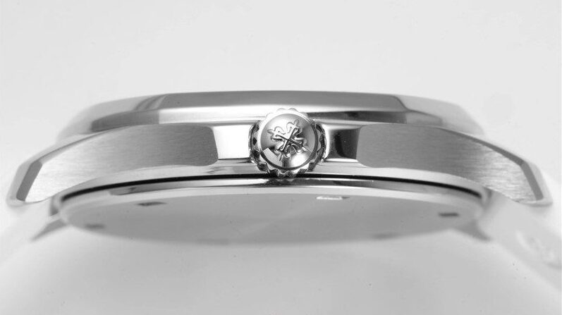 5f48c9547d3f7 Replica Patek Philippe Aquanaut Diamond Watch