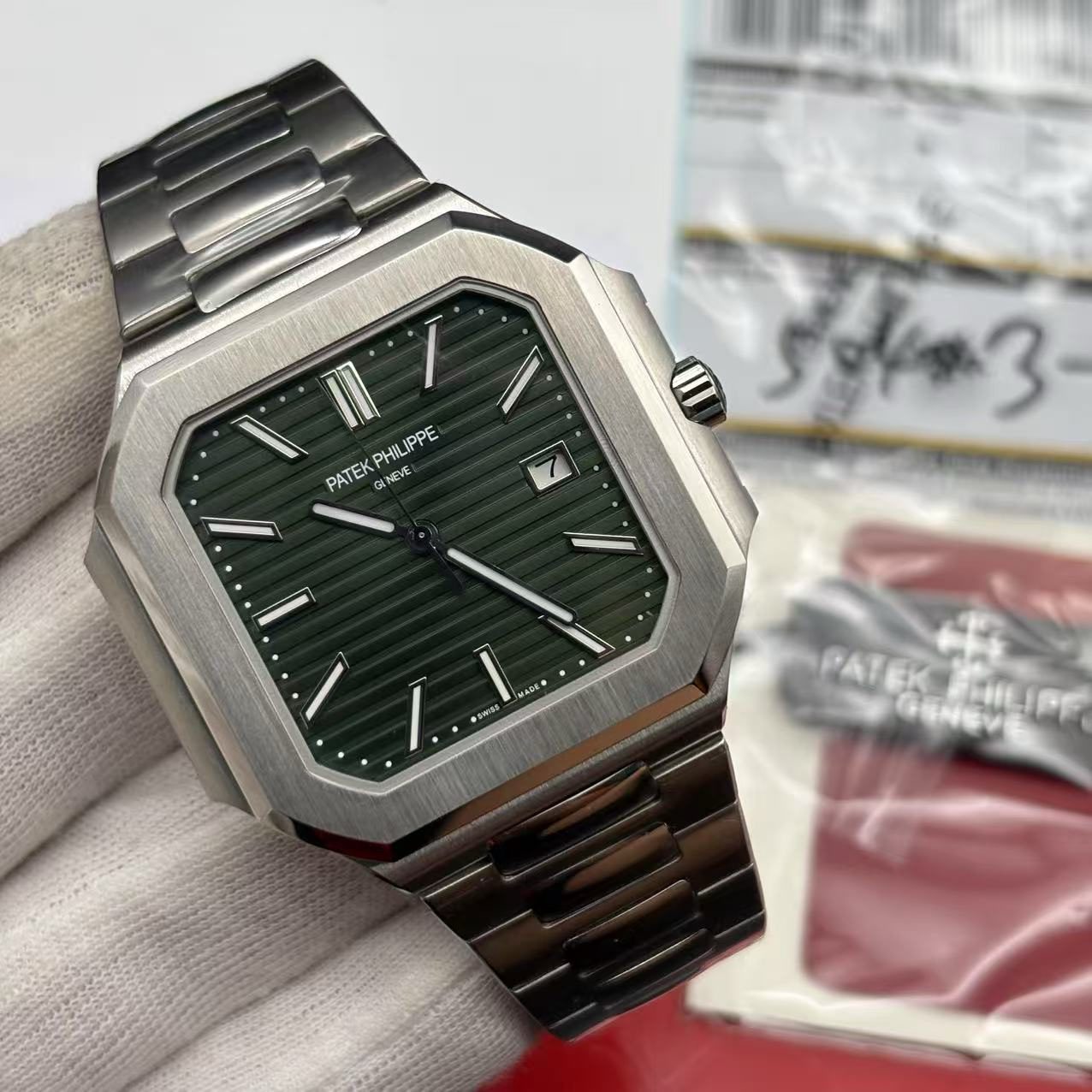 600f01f6674e222d6b3100c95019c488 Replica Patek Philippe Cubitus 2025 Model - Best Copy - Image 6