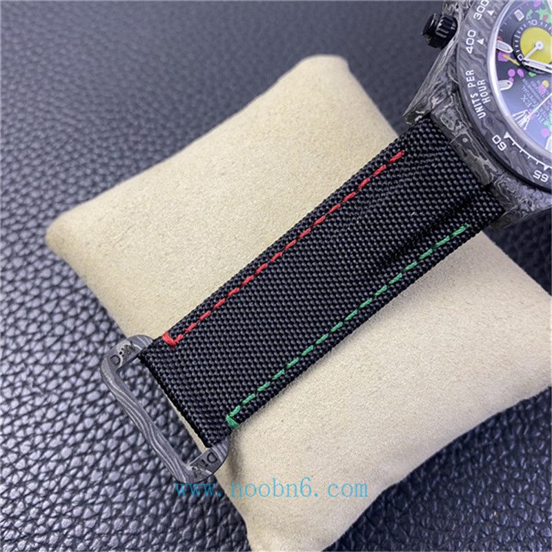 6051975417883 Daytona Carbon Fiber Graffiti Watch - Image 9