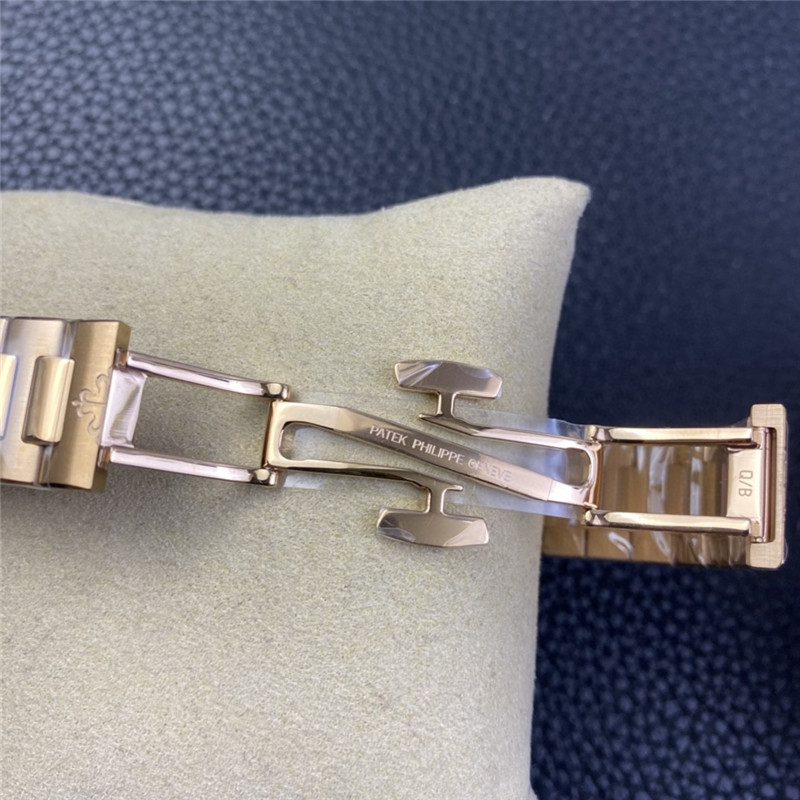 61c1a411c9240 Replica Patek Philippe 7118 Rose Gold Watch strap clasp