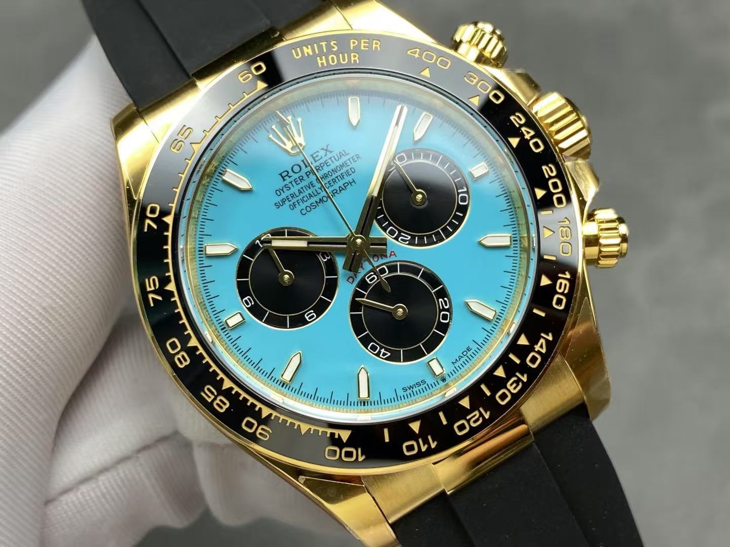 67079b09c1fd2b3d773bf56f2c8cd193 (1) Superclone Rolex Daytona 40 mm 126518LN Tiffany Dial