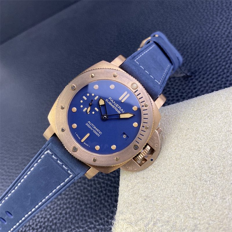 68085abb2d8ae Panerai Submersible PAM01074 Bronze Watch - Image 7