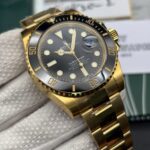 Replica Rolex Submariner Gold/Black - Image 5