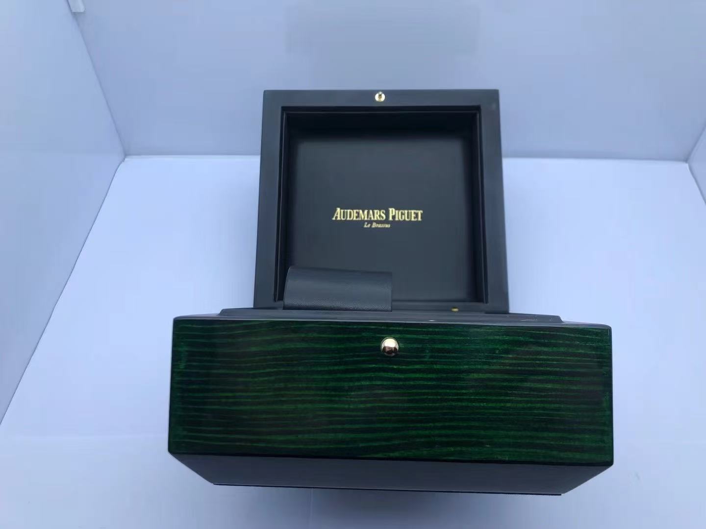 77ddbee3c334672702c56e8b53125ef4 Best Swiss Clone Audemars Piguet Watch Box With Papers