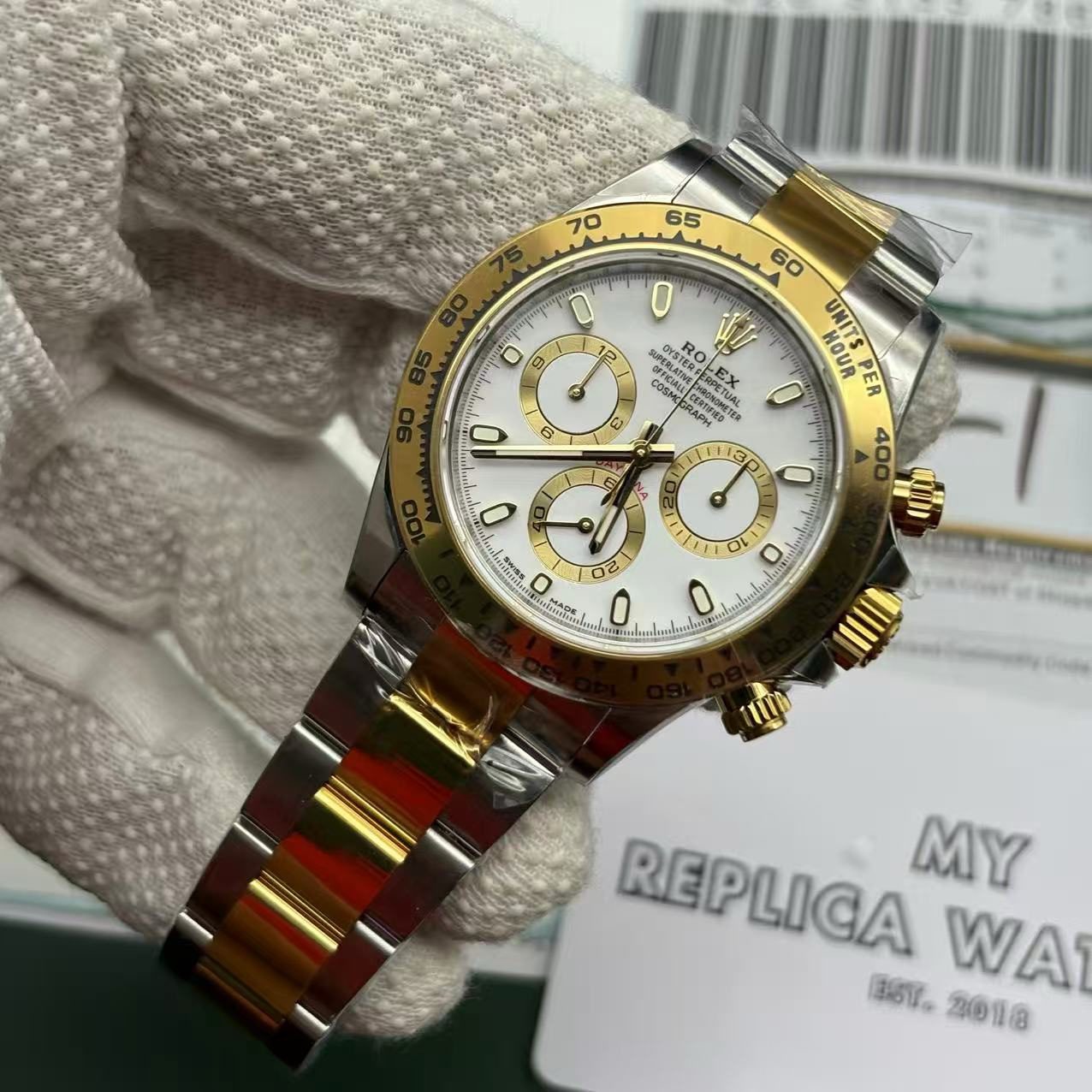 781c7acb69751a62221707668e663584 Rolex Daytona Two Tone Replica 116523 - Image 3