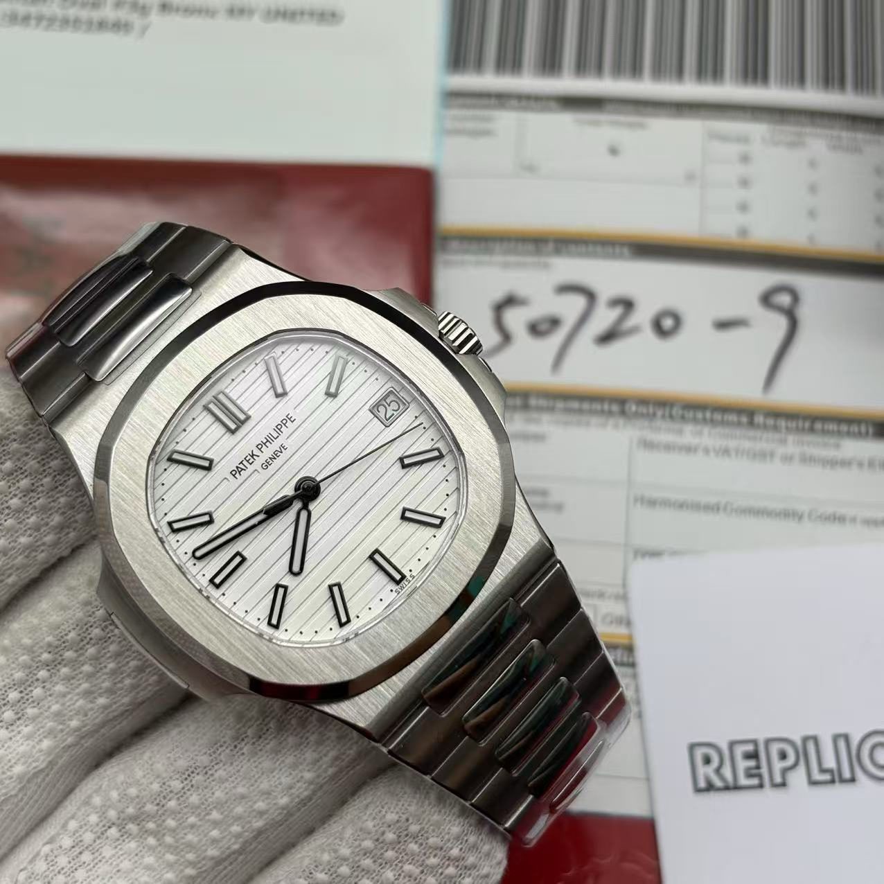 7a945a5d978223f67fe9416966b0a4dd Replica Patek Philippe Nautilus 5711 White Dial