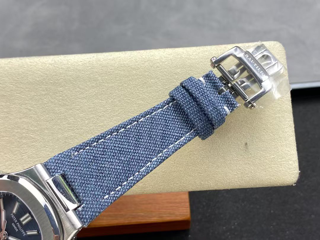 97c3e91b19669c80c3405fec29d254d3 2 Super Clone Replica Denim Patek Philippe Nautilus 5980/60G - 2024