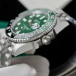 Superclone Rolex GMT-Master II 40 mm 126729VTNR Jubilee “Absinthe” - Image 3