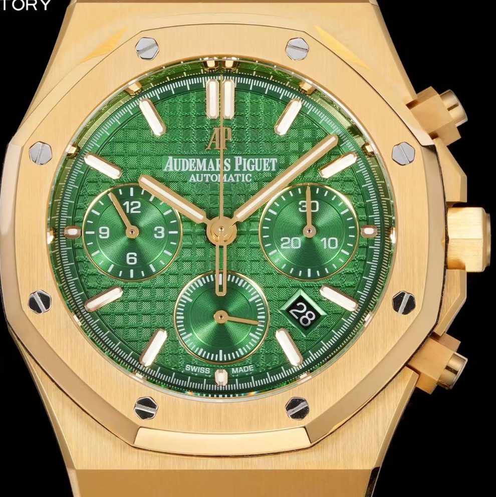 IMG_7811 Audemars Piguet Yellow Gold with Green Dial Replica - Image 2