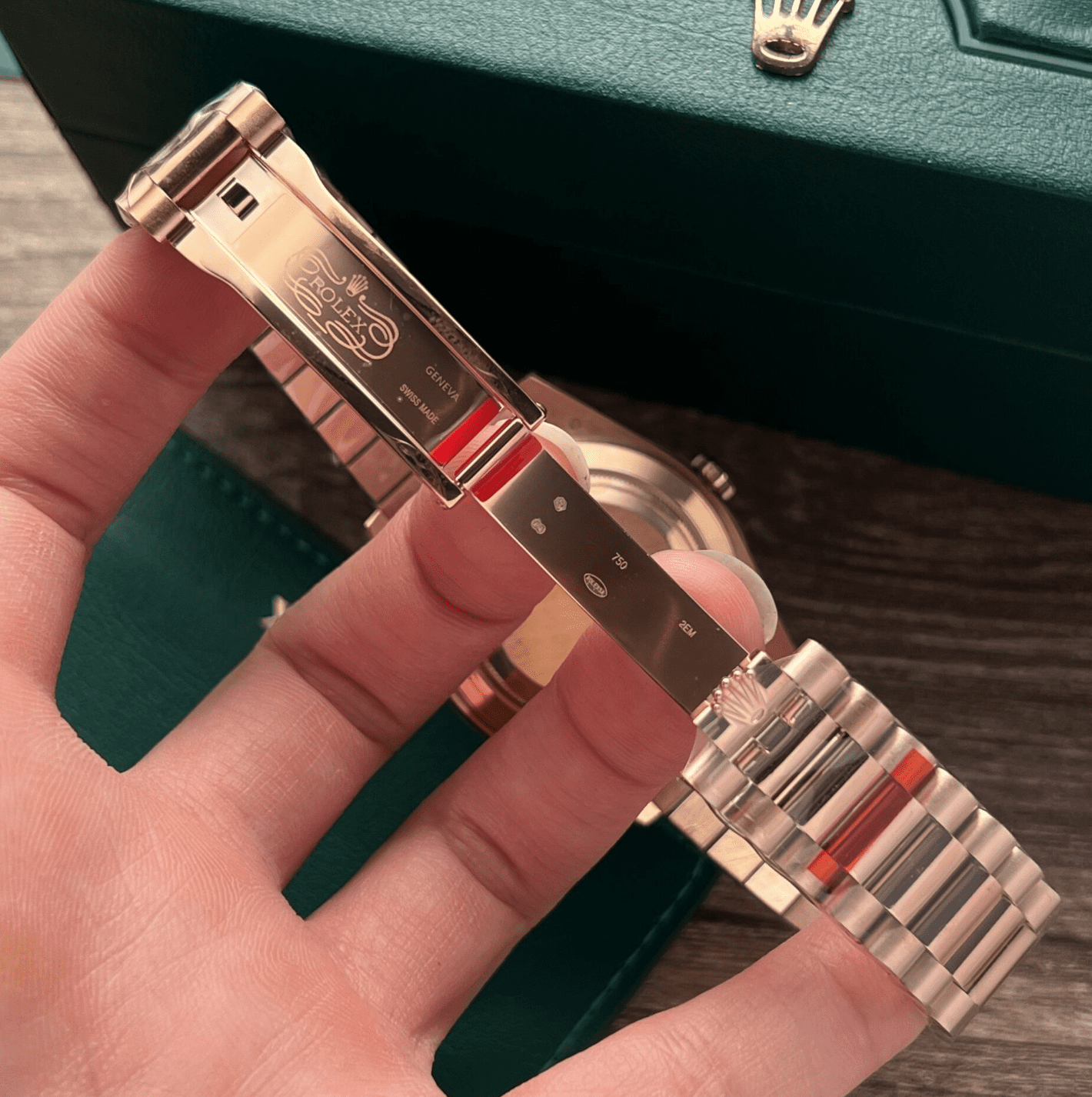 Screenshot 2025-07-26 at 7.31.06 PM Rolex Super Clone Day-Date Rose Gold President Strap 40mm