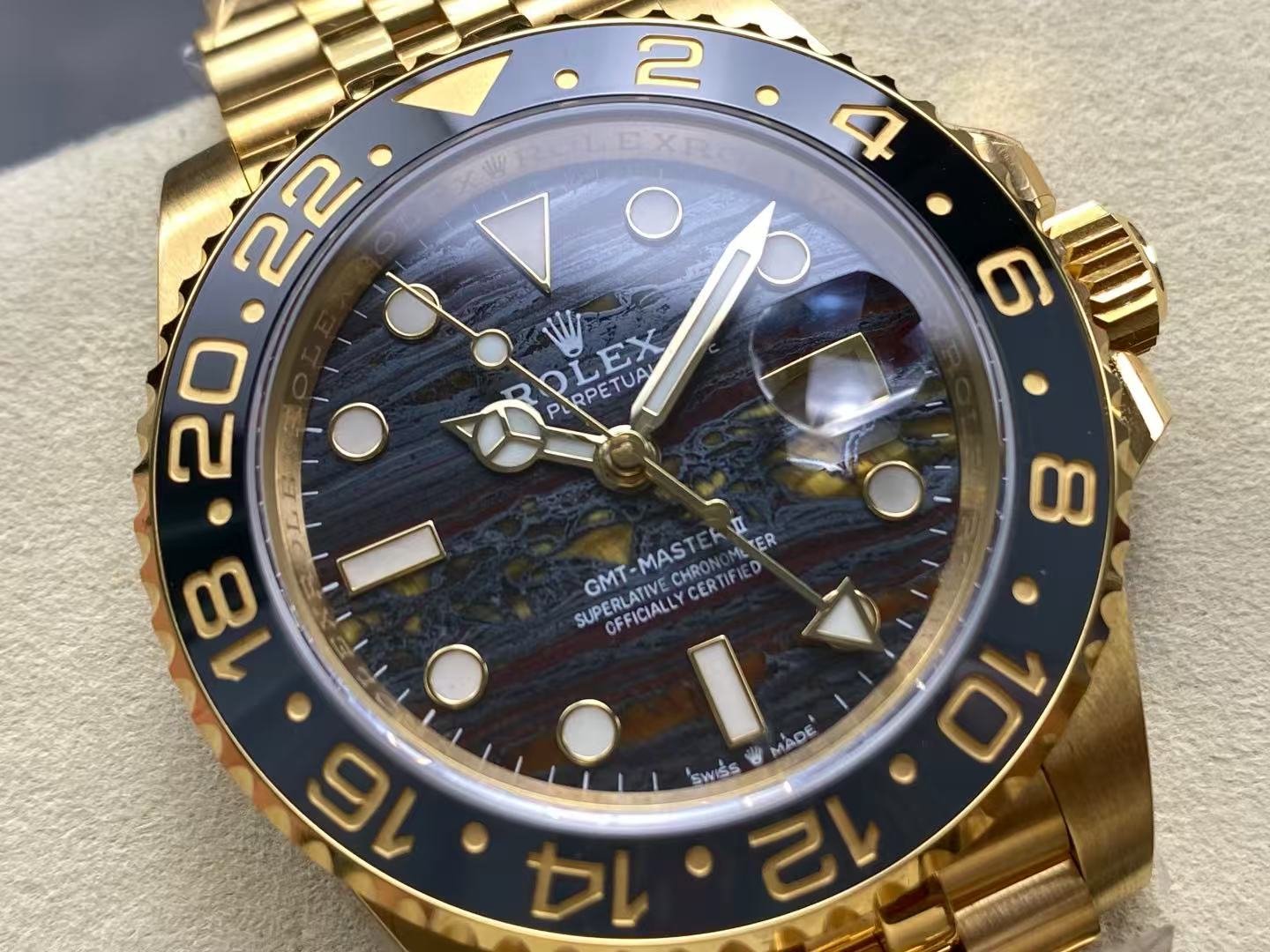 a08eebcf0a180f052b6f87da37a52a24 Super Clone Replica GMT-Master II Tiger Iron Dial (2025)