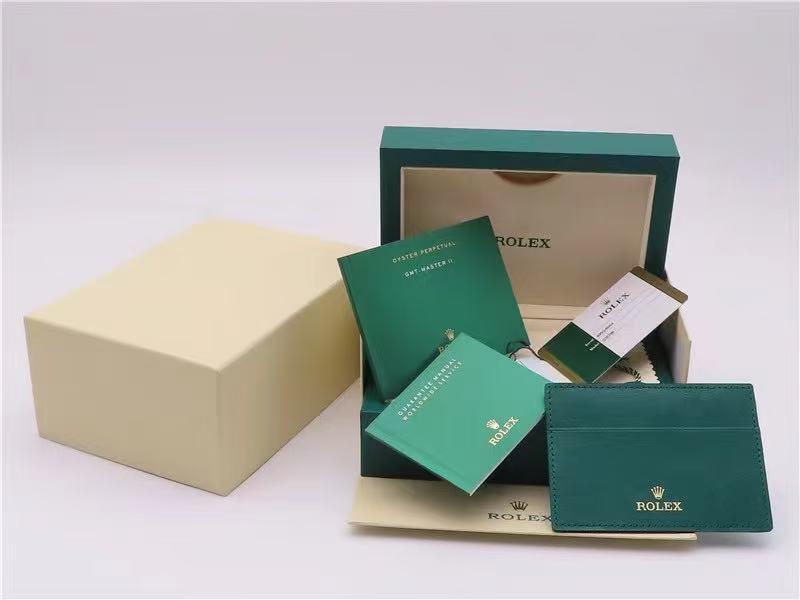 a69b5a805d4e4f76bd6de49e58bb13bc 2 Replica Rolex Watch Box with Papers 2020 Model