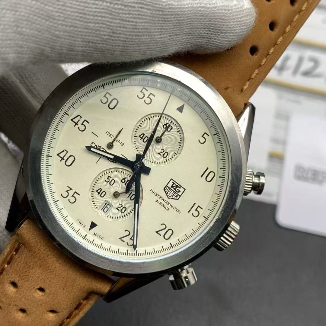 c4d3ded867badebde80be104ad2fafb0 TAG Heuer Carrera 1887 Space X - Image 4