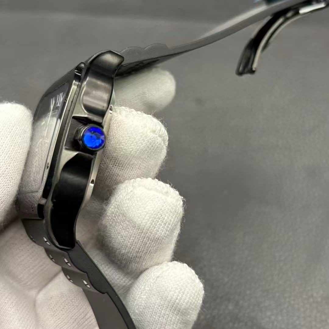 df9264b807ff01d1f76da0ab00b32197 Cartier Santos Full Black Replica De Cartier Watch