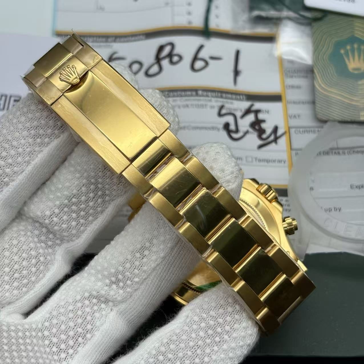 ecbc668b8d74b3186000eebce11b3a05 Super Clone Rolex Daytona Gold with Blue Dial 116528 Replica - Image 12