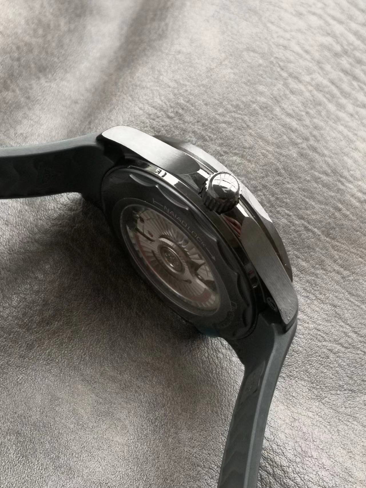 réplica omega seamaster negro réplica omega seamaster negro