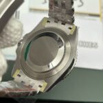 Replica Rolex GMT Master Jubilee - Batgirl - Image 10