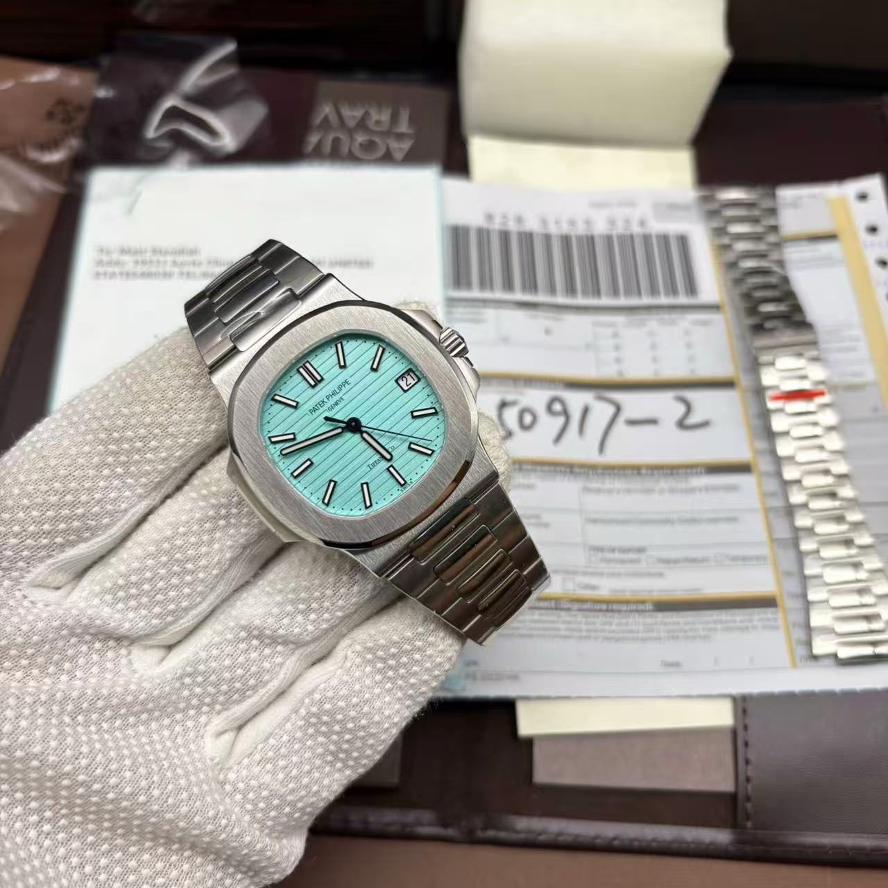 f095ed405f8ab3343721910eb42592e3 Patek Philippe Tiffany & co Best Super Clone Replica - Image 2