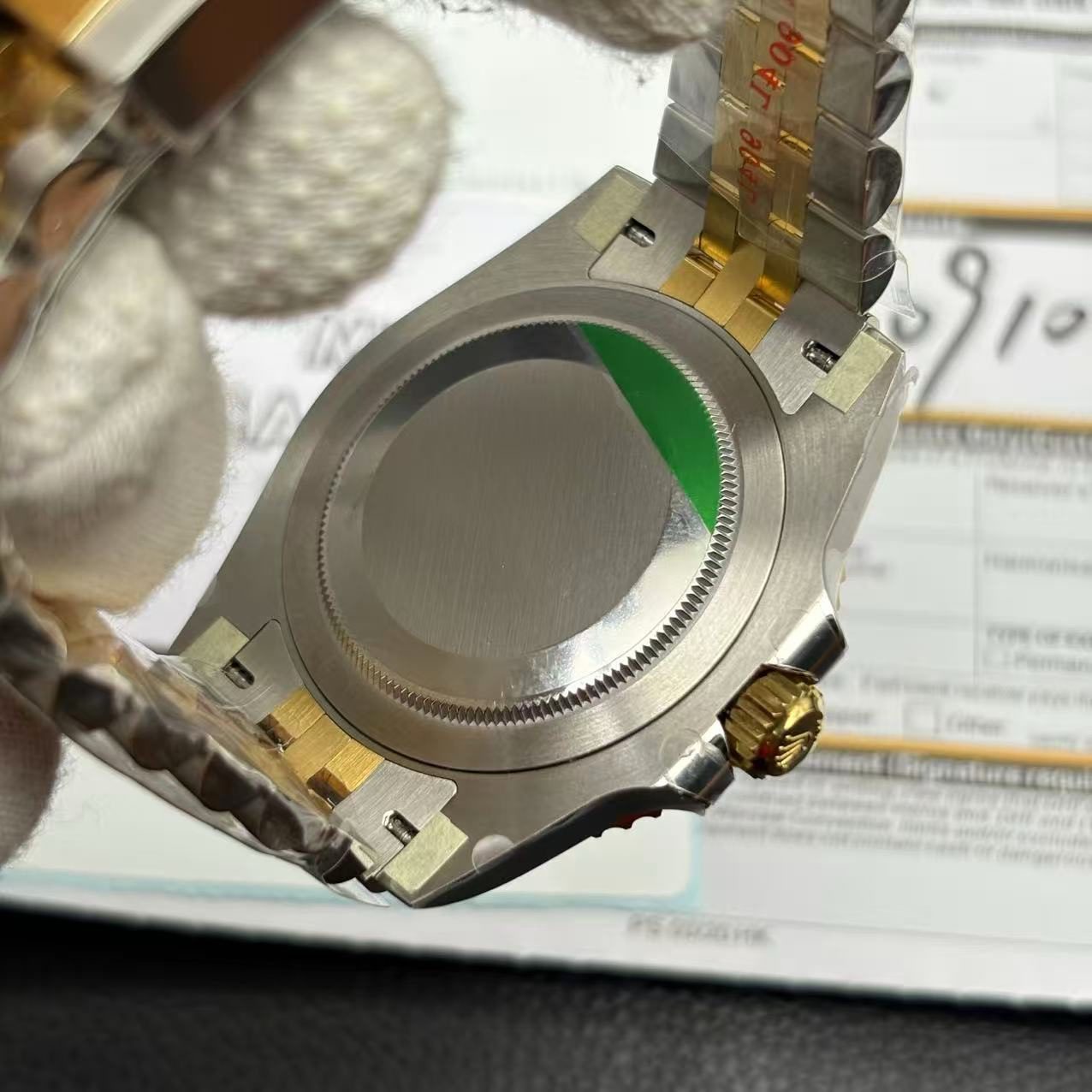 f56234ae682c1bedde763facf741f75b 2023 GMT-Master 2 Silver Gold Replica Clone Watch - Image 10