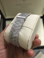 Clon suizo Replica Patek Philippe Nautilus Jumbo 5719 Full Diamonds