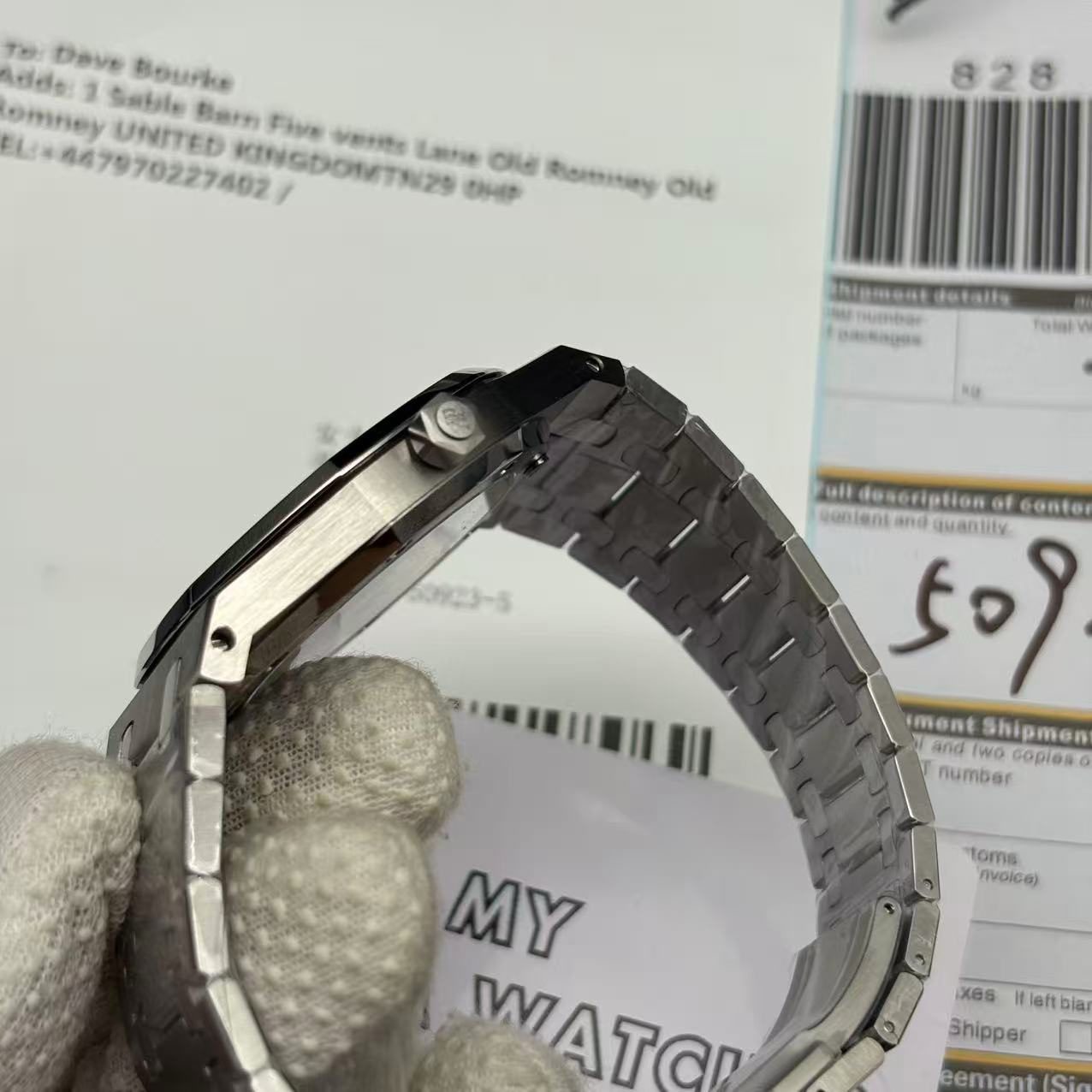 06dc440d271521d66ad75f18bee0d1af-3 Replica Audemars Piguet Royal Oak Jumbo Extra-Thin Blue 15202IP.OO.1240IP.01 - Image 4