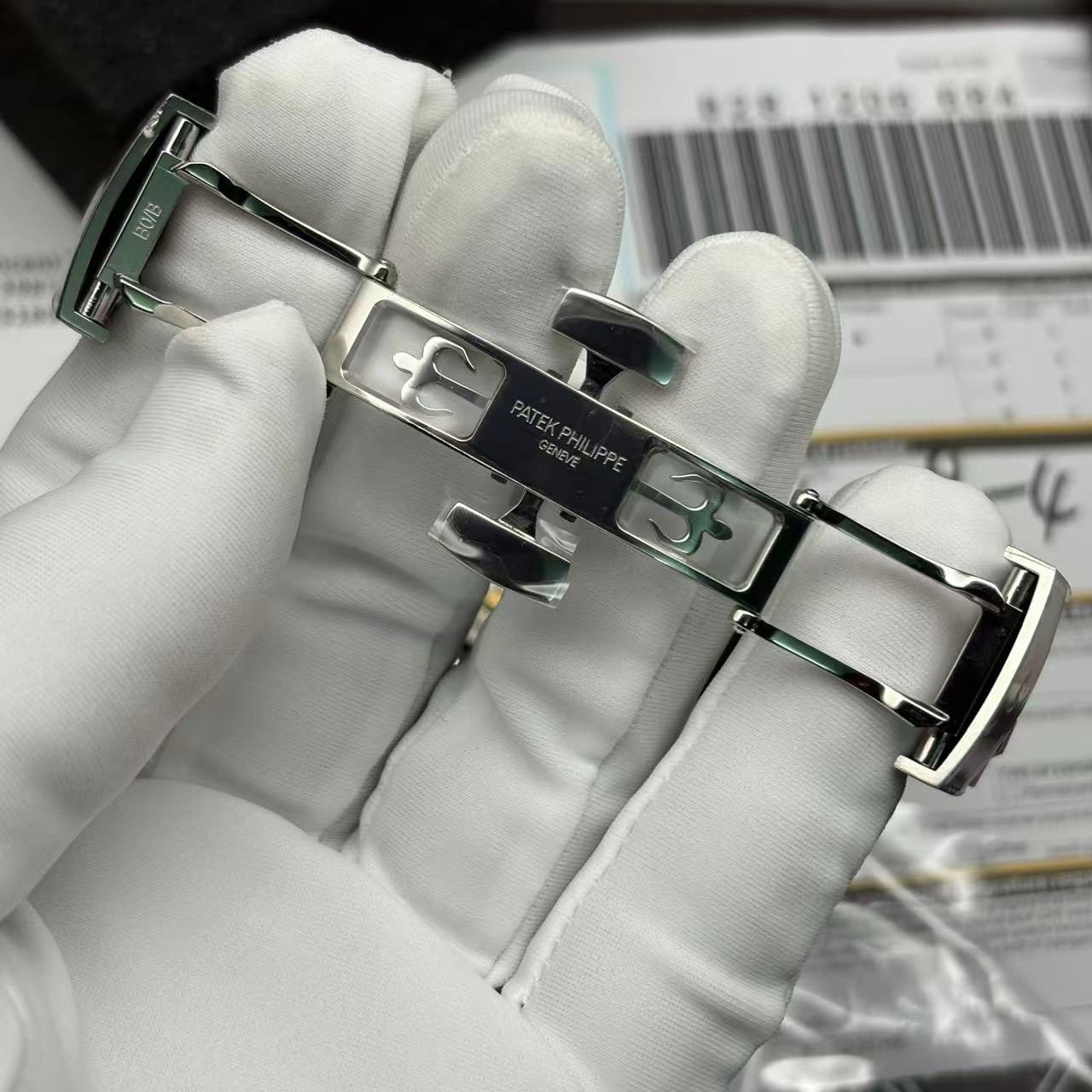 21fbb7cc0a7d51e2aba069aeb8470efe Best Swiss Clone Replica Patek Philippe Aquanaut - Image 10