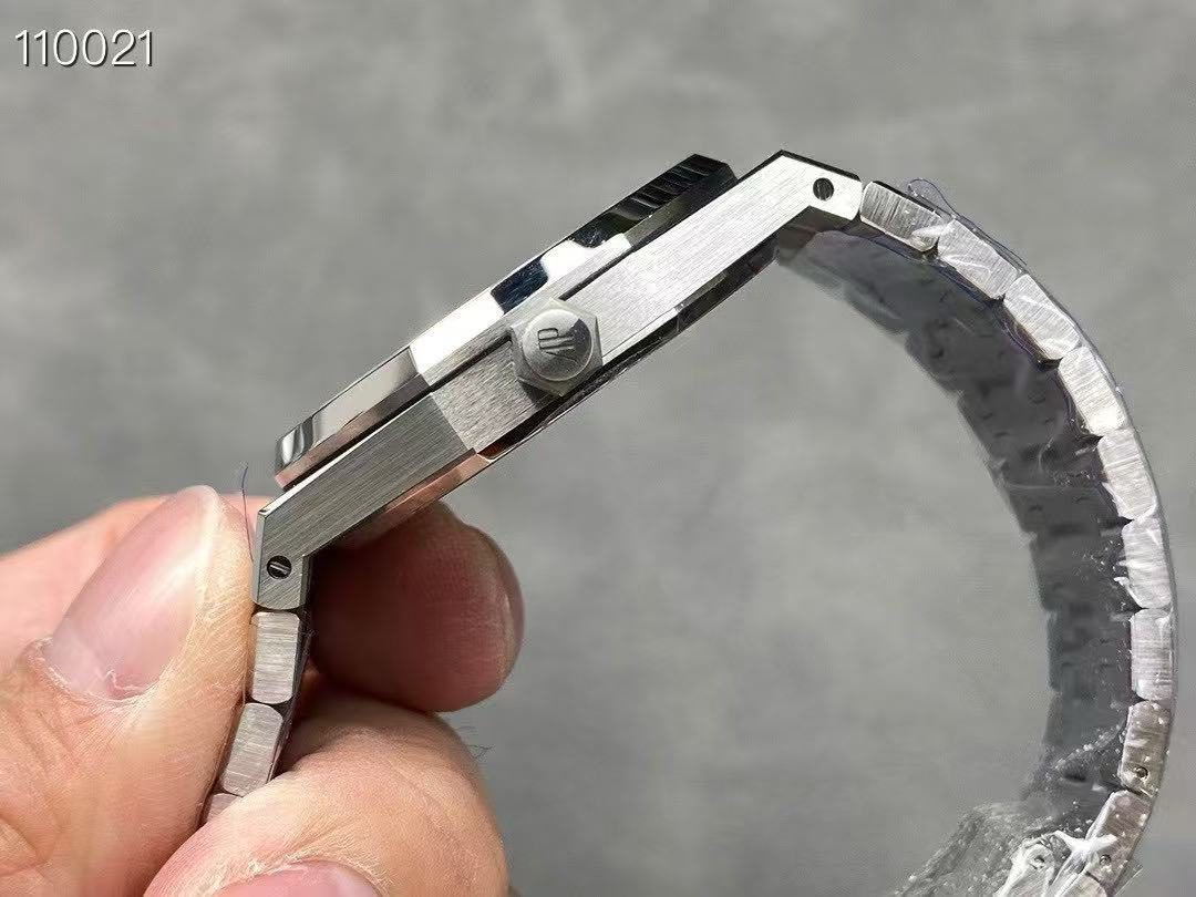 23f33edc9900d94d8a741621ff3a1ded Réplica RELOJ AUDEMARS PIGUET SKELETON TOP Clon Suizo - Image 7