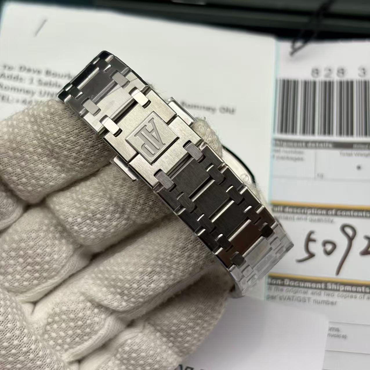 2ff76d415b7602e2c298676ca3d4dc3f Replica Audemars Piguet Royal Oak Jumbo Extra-Thin Blue 15202ST.OO.1240ST.01 - Image 6