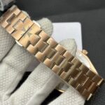 Replica vacheron constantin Overseas self-winding 41 mm Pink gold, 18K 5N pink gold - Image 9