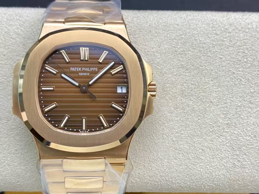 3e703a34ef57a651bc58b8f862bf697a Super Clone Replica Patek Philippe Nautilus - Rose Gold - Image 11