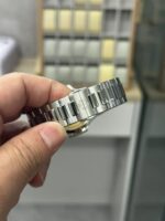 Swiss made Replica Patek Philippe Nautilus 7018 - Image 2