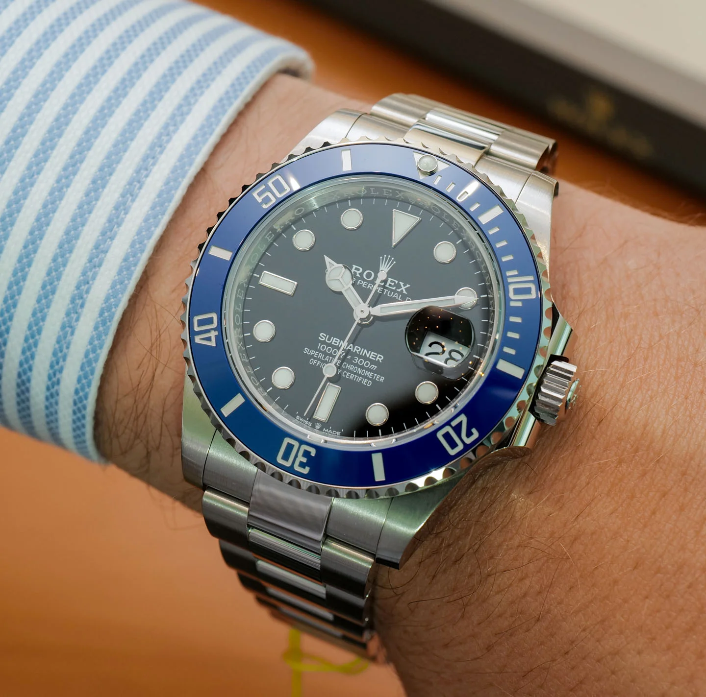 Rolex-Submariner-126619LB-watch-2 Replica Rolex Submariner “Cookie Monster” Black Dial 126619LB Superclone