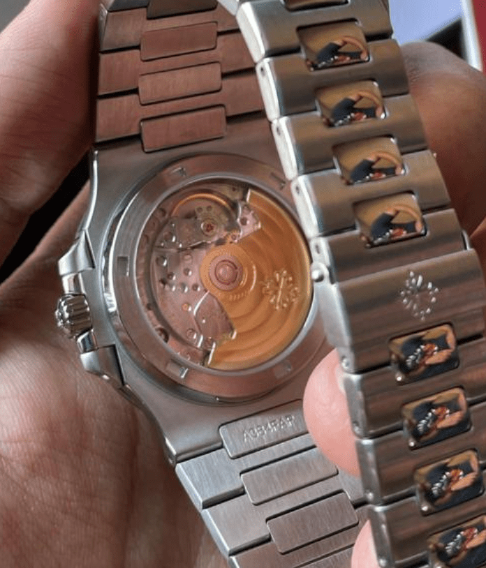 TOP Swiss Replica Patek Philippe Nautilus – Silver/Dark Blue TOP Swiss Replica Patek Philippe Nautilus - Silver/Dark Blue