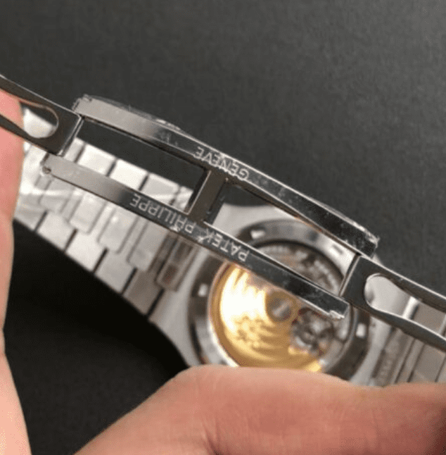 TOP Swiss Replica Patek Philippe Nautilus – Silver/Dark Blue TOP Swiss Replica Patek Philippe Nautilus - Silver/Dark Blue