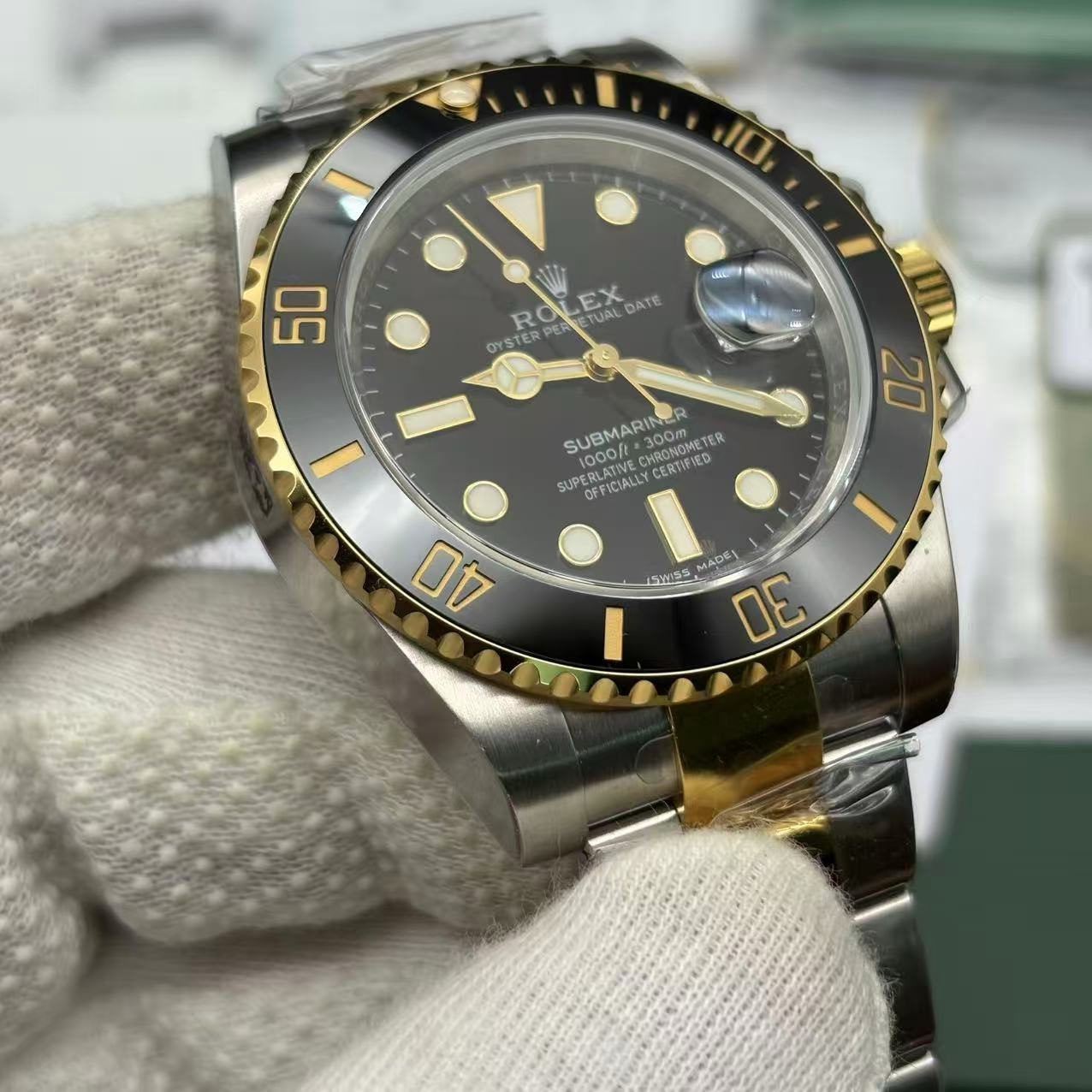 b79dd4333cf9d23afa7467f1d48ca568 Rolex Submariner Two Tone Black Dial Super Replica Copy - Image 6