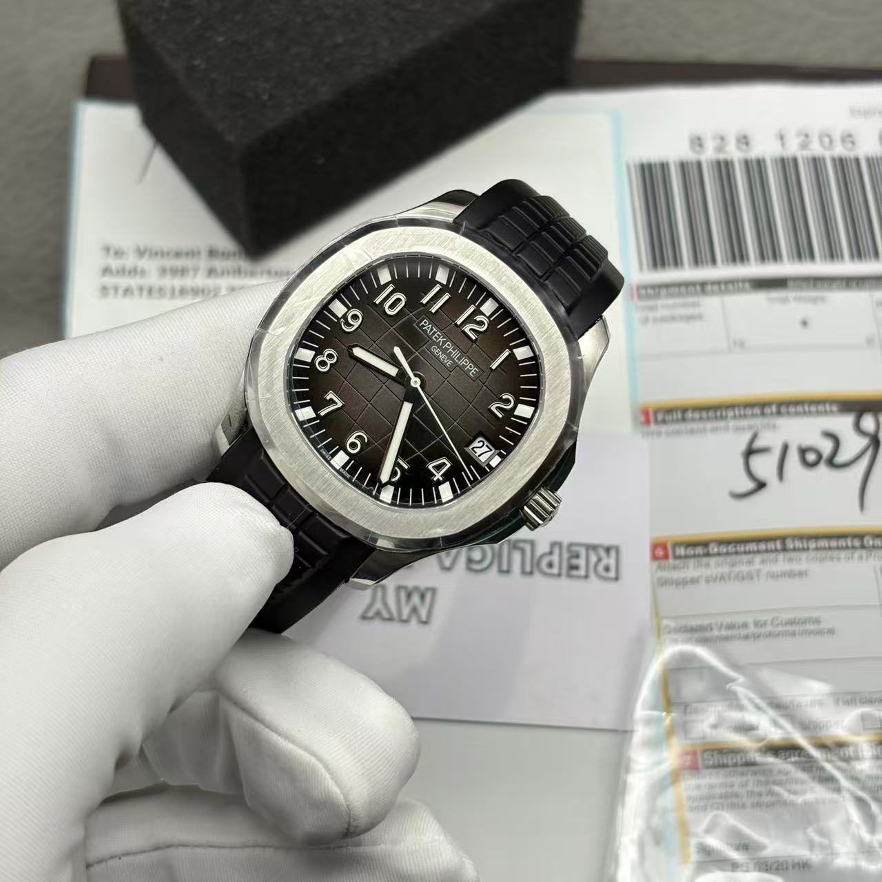 b8a32507925dcb242987ddfcb22287b7-2 Best Swiss Clone Replica Patek Philippe Aquanaut - Image 3