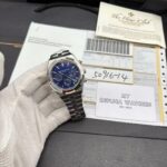 Replica vacheron constantin Overseas chronograph 42.50 Stainless steel - Image 3