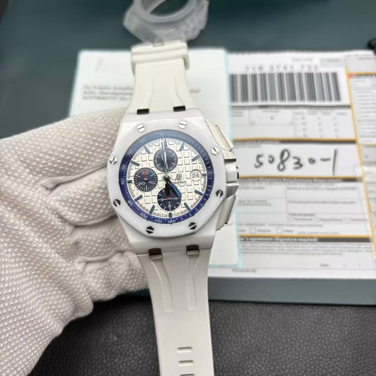 f2a07c35428600bccc86f6672ab71bd5 Replica Audemars Piguet Royal Oak Offshore 26402CB.OO.A010CA.01 - Image 4