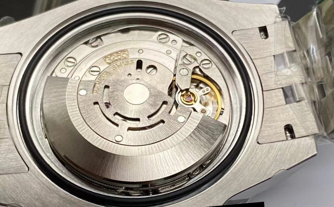 Clon suizo Replica Rolex GMT Master PEPSI Jubilee Clon suizo Replica Rolex GMT Master PEPSI Jubilee