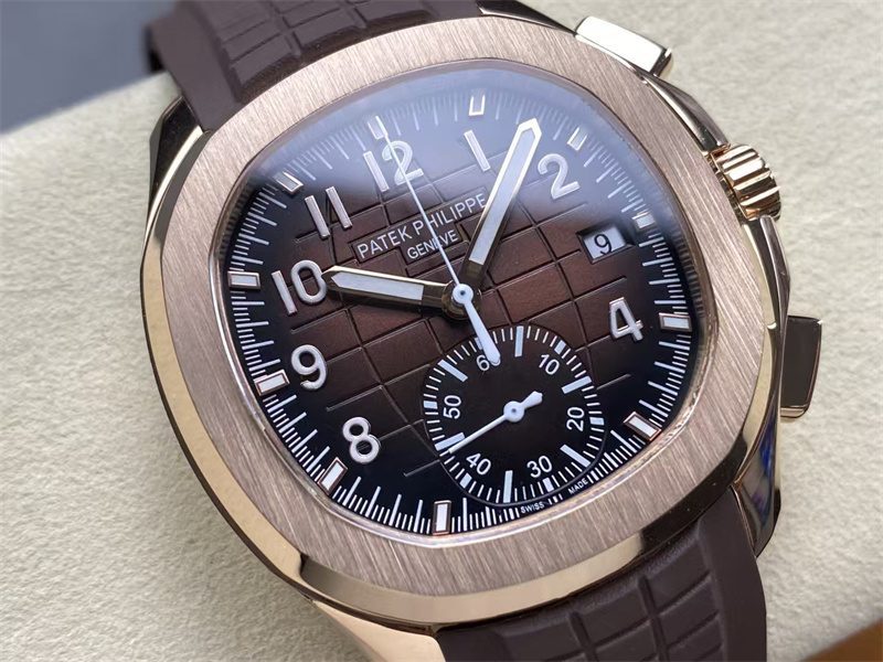 Replica Patek Philippe Aquanaut Rose Gold Watch