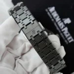 Replica AP Royal Oak Black Ceramic 41mm - Image 9