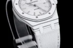 Replica AP Royal Oak White Carbon White Dial 41mm - Image 7